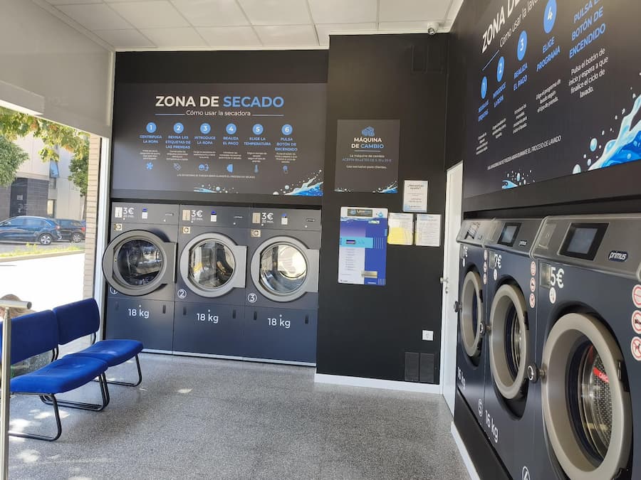 lacolada Clean and Dry Lavanderías Autoservicio